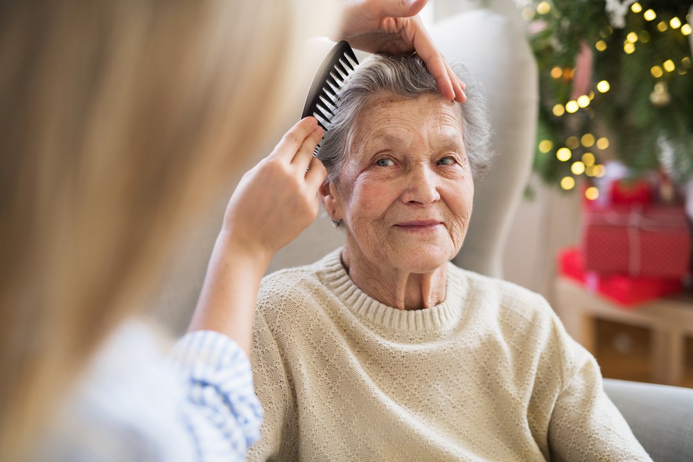 Elderly-Lady-having-hair-combed